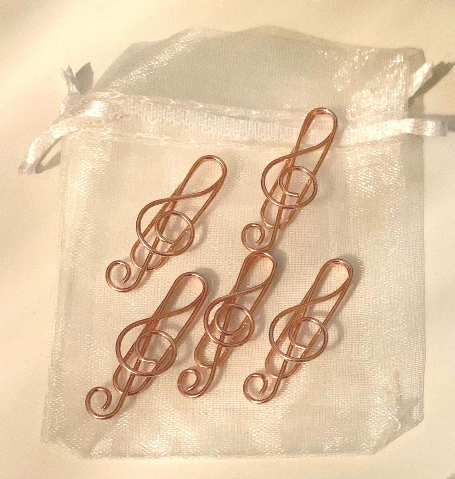 Rose gold Treble clef Paperclips/ musical stationery / bookmark