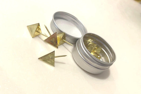 Pyramid shaped Push Pins