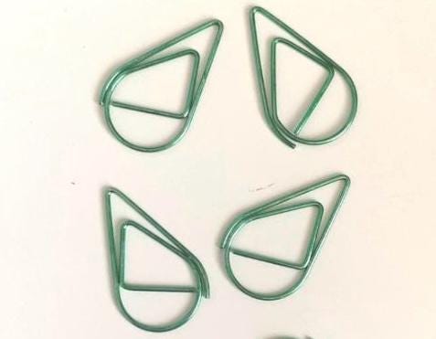 Tear drop Paperclips / green metal paper clip / stationery